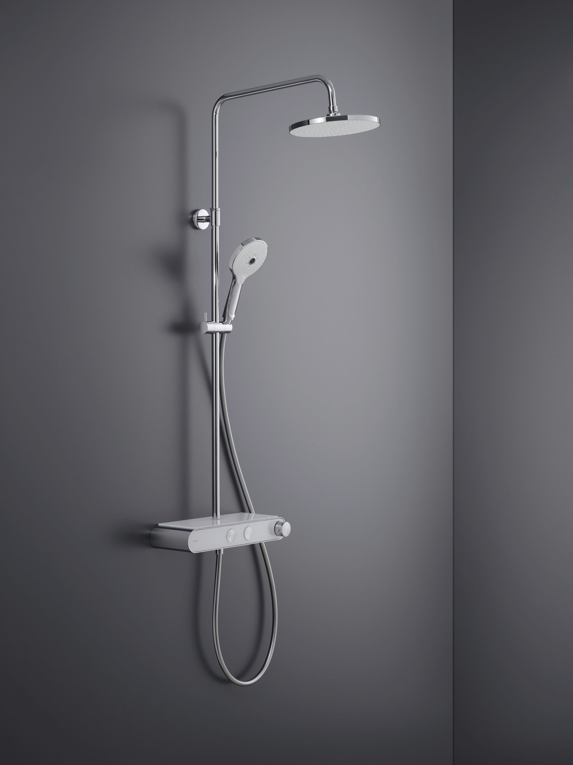 Sistema doccia Duravit con termostato e ripiano in vetro